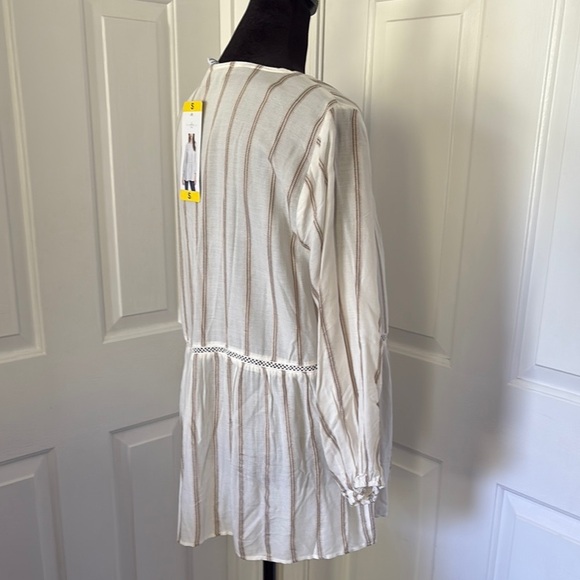 Fever NWT Cream Stripped Peasant Blouse - Picture 12 of 13